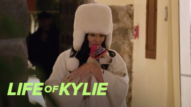 'Are Kylie Jenner & Jordyn Woods Getting Married? | Life of Kylie | E!'