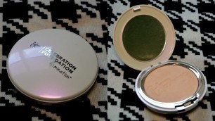 'IT Cosmetics Celebration Foundation Illumination Powder | Review!'