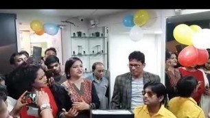 '#Amway founder diamond Sagarika chakraborty inaugurate \"Attitude beauty hub\"'