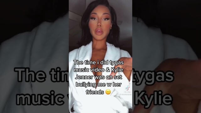 'KYLIE JENNER & JORDYN WOODS BULLIES GIRL OVER TYGA!'