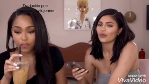 'Q&A Kylie y Jordyn traducido al español'