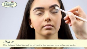 'Smokey Eye Tutorial by The Vintage Cosmetic Company'