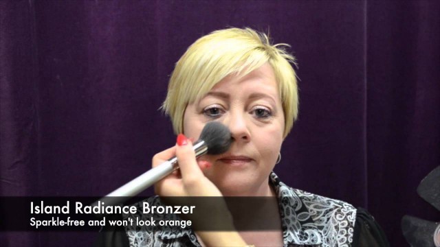 'Sweet LeiLani\'s Island Radiance Bronzer on Adult skin Tutorial'