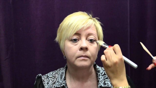 'Sweet LeiLani\'s Skin Care Cover Foundation on Adult skin Tutorial'