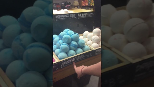 'Lush bath bombs'