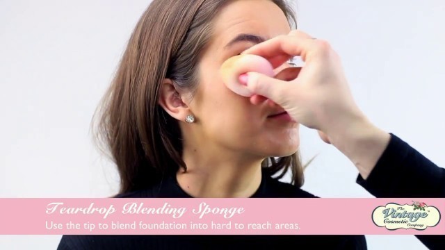 'Blending Sponge Tutorial by The Vintage Cosmetic Company'