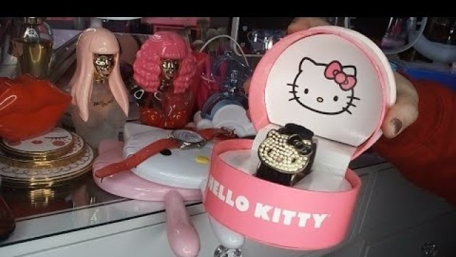 'Todo de hello kitty 