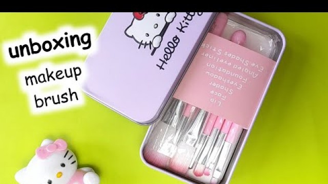 'Hello kitty makeup brushes unboxing / #unboxing #mbeautyzone #shorts'