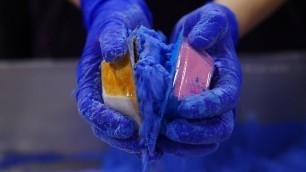 'Lush How It’s Made: The Experimenter Bath Bomb'