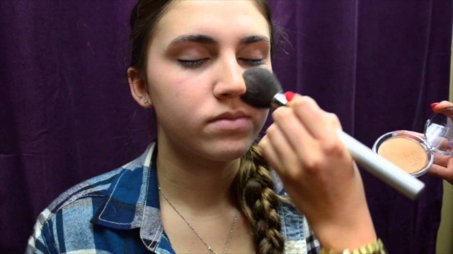 'Sweet LeiLani\'s Island Radiance Bronzer on Teenage skin Tutorial'