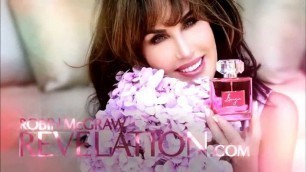 'GEORGIA, a new fragrance by Robin McGraw'